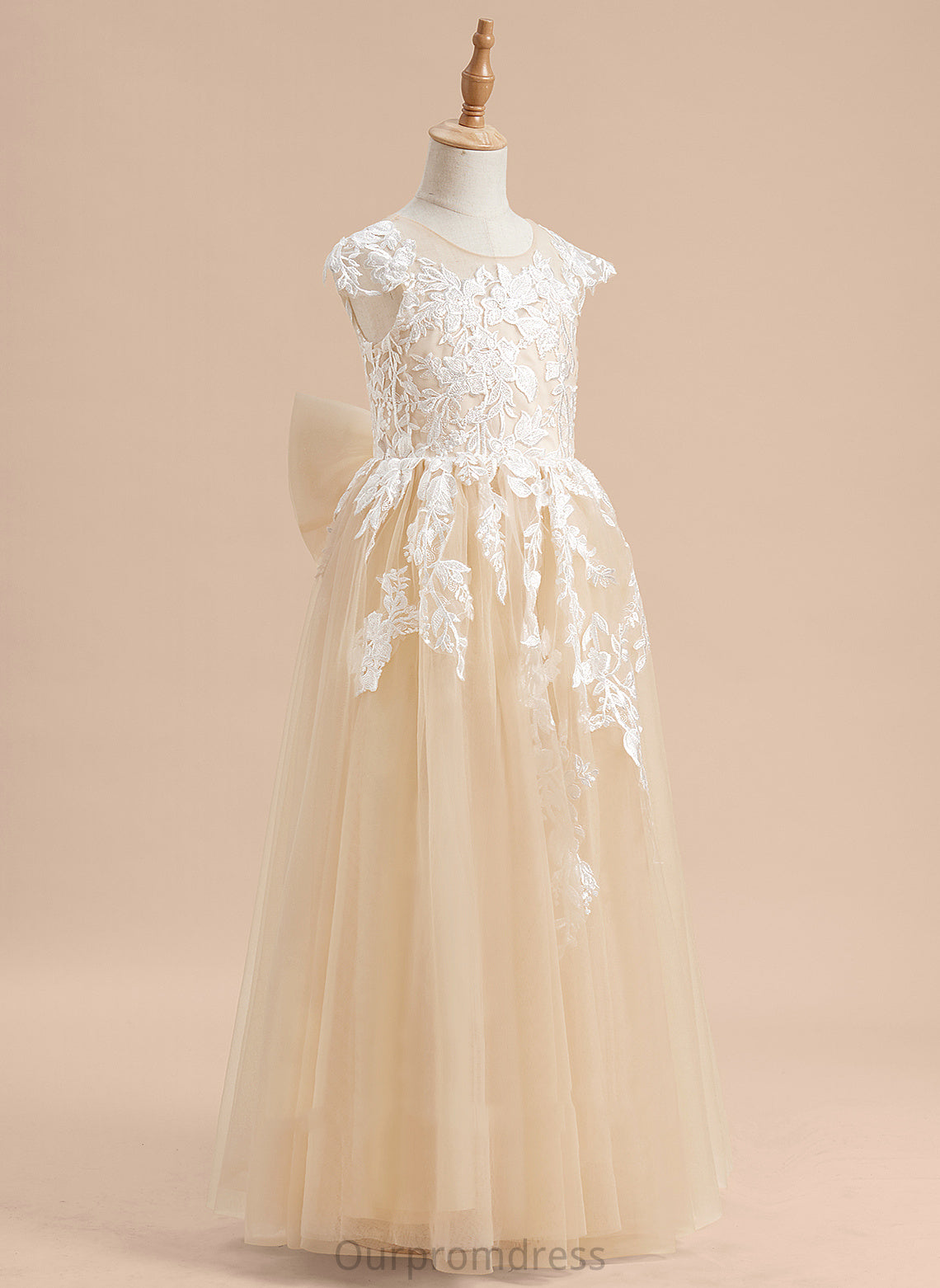 - Floor-length Ball-Gown/Princess Flower Tulle Flower Girl Dresses Lace/Bow(s) Dress Neck Girl With Short Emmalee Scoop Sleeves