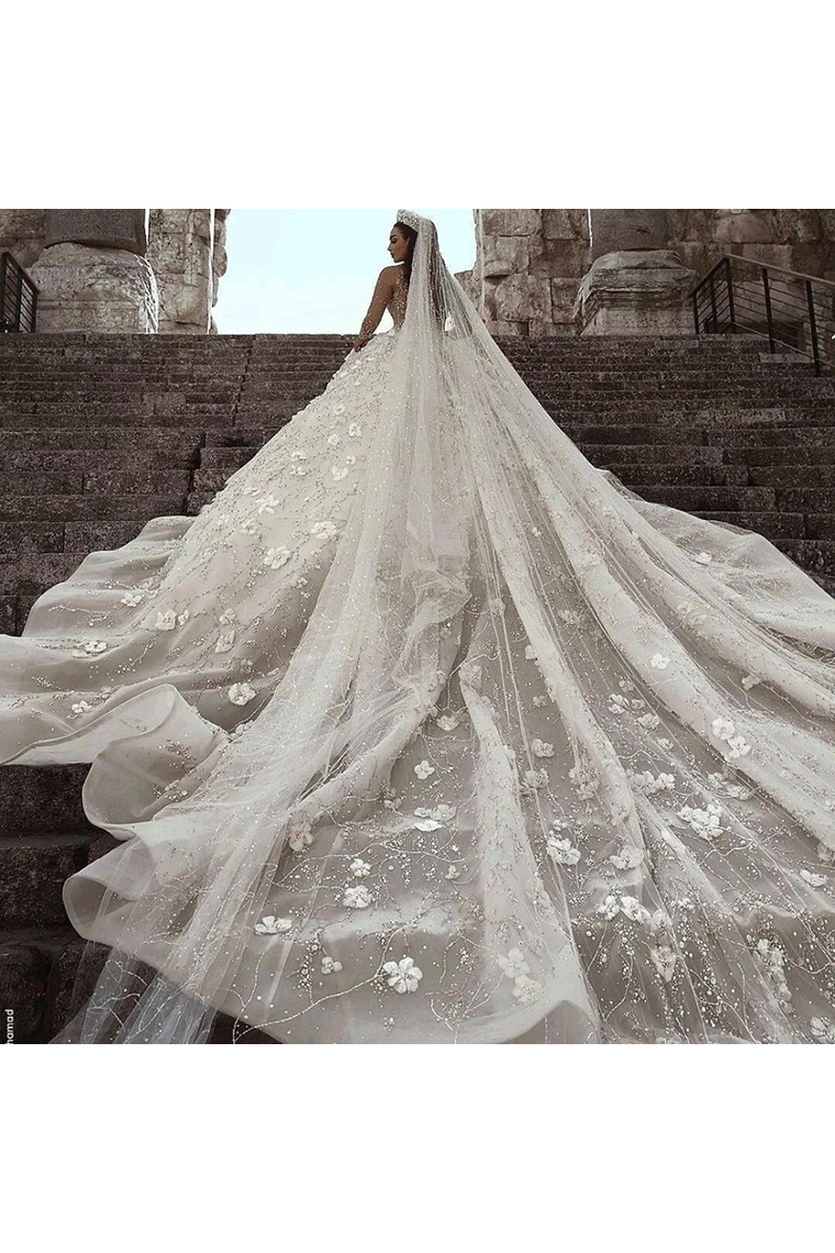 Luxury Fashion Wedding Veils
